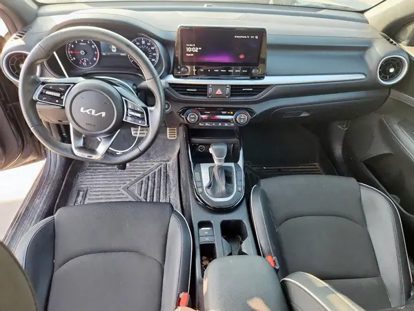 3KPF54AD4RE786488 2024 KIA FORTE - Image 8