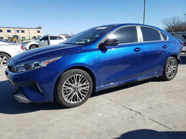 3KPF54AD4RE792517 2024 KIA FORTE - Image 1