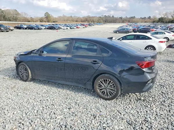 3KPF54AD4RE803371 2024 KIA FORTE - Image 2