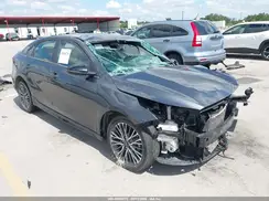 3KPF54AD4RE824785 2024 KIA FORTE