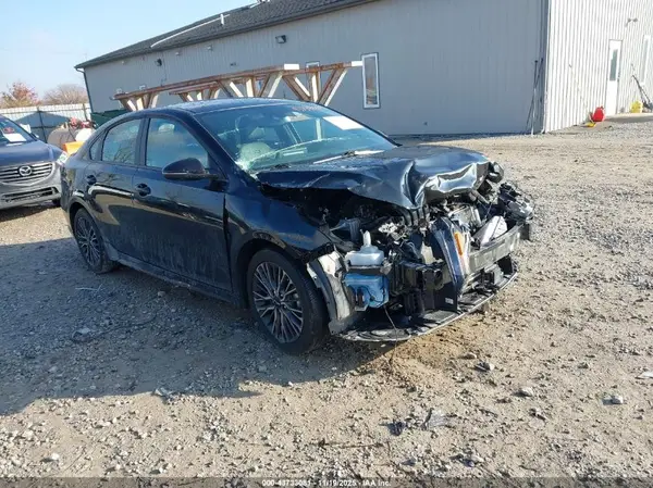 3KPF54AD4RE828416 2024 KIA FORTE - Image 1