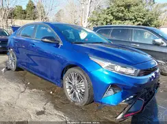 3KPF54AD4RE829484 2024 KIA FORTE