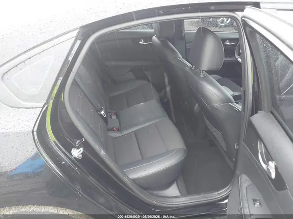 3KPF54AD4RE830098 2024 KIA FORTE - Image 8