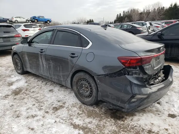 3KPF54AD5KE008481 2019 KIA FORTE - Image 2
