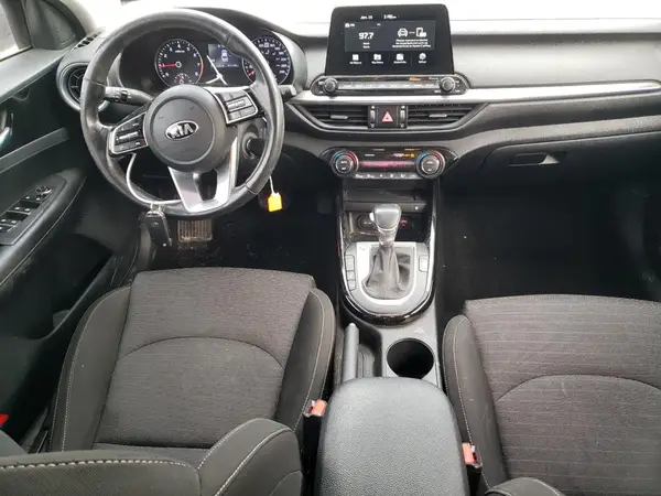 3KPF54AD5KE008481 2019 KIA FORTE - Image 8