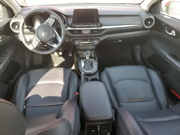 3KPF54AD5KE021389 2019 KIA FORTE - Image 8
