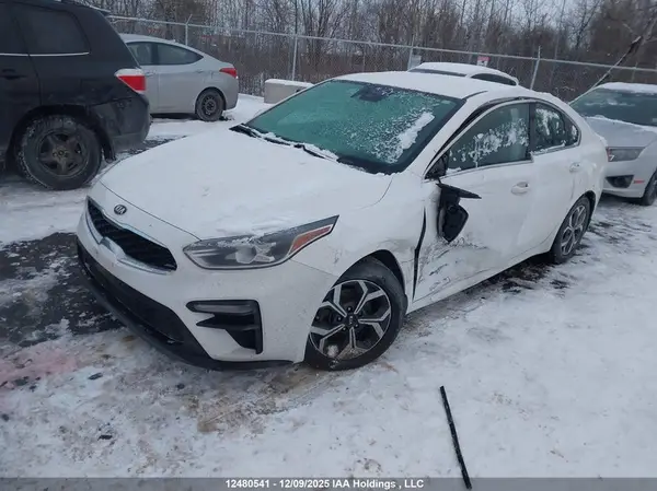 3KPF54AD5KE057194 2019 KIA FORTE - Image 2