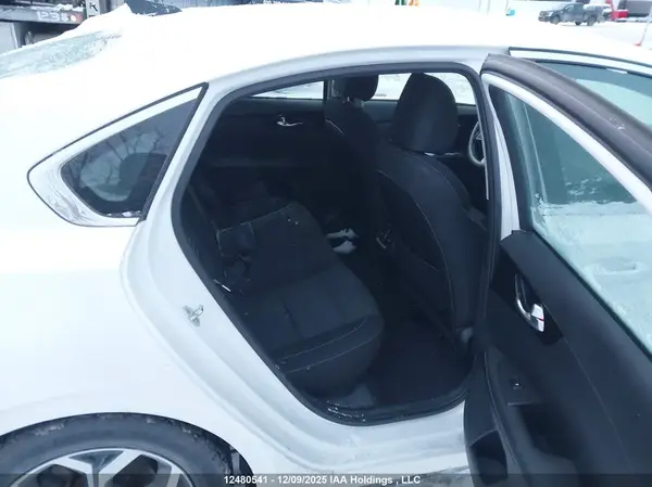 3KPF54AD5KE057194 2019 KIA FORTE - Image 8
