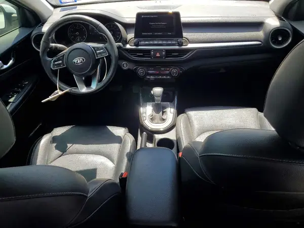 3KPF54AD5KE057356 2019 KIA FORTE - Image 8