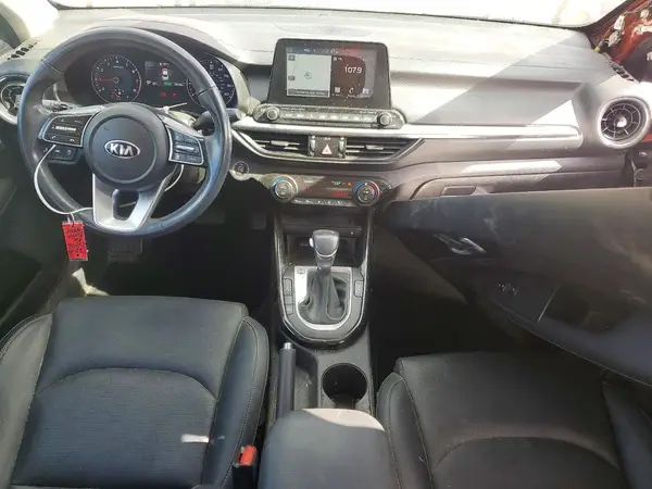 3KPF54AD5KE070284 2019 KIA FORTE - Image 8