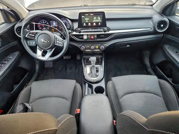 3KPF54AD5KE082452 2019 KIA FORTE - Image 8