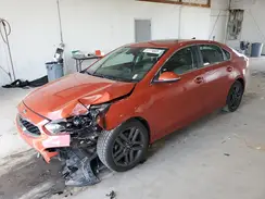 3KPF54AD5KE085125 2019 KIA FORTE