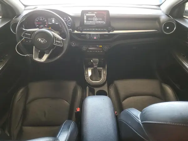 3KPF54AD5KE085125 2019 KIA FORTE - Image 8