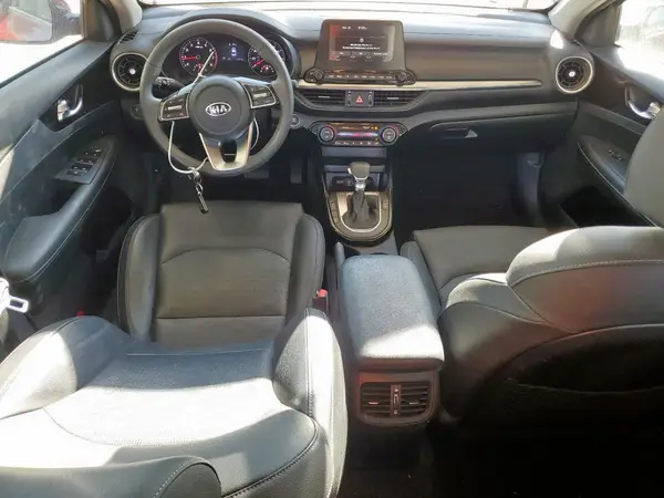 3KPF54AD5KE114106 2019 KIA FORTE - Image 8