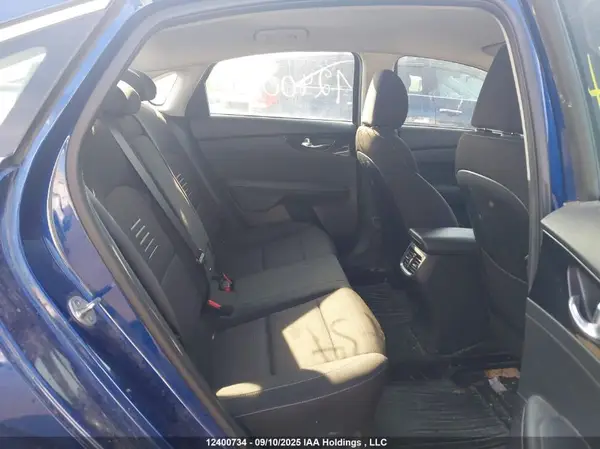 3KPF54AD5KE124764 2019 KIA FORTE - Image 8
