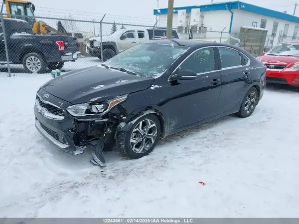 3KPF54AD5LE257168 2020 KIA FORTE - Image 2