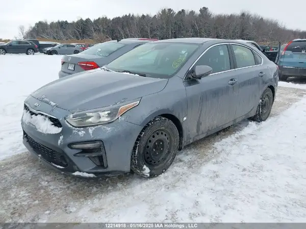 3KPF54AD5ME278801 2021 KIA FORTE - Image 2