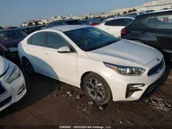 3KPF54AD5ME343985 2021 KIA FORTE