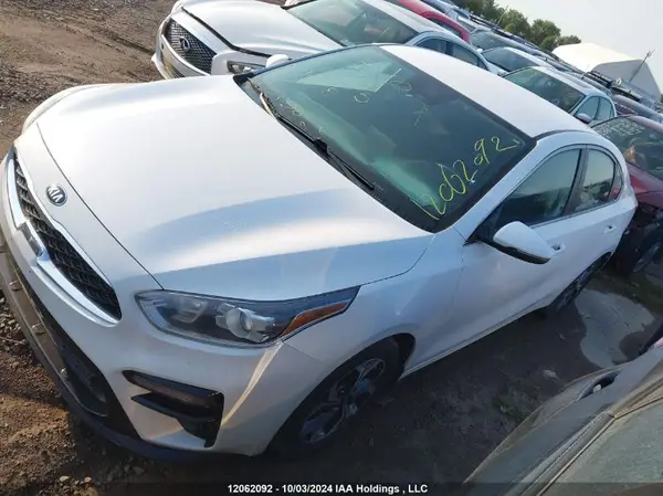 3KPF54AD5ME343985 2021 KIA FORTE - Image 2