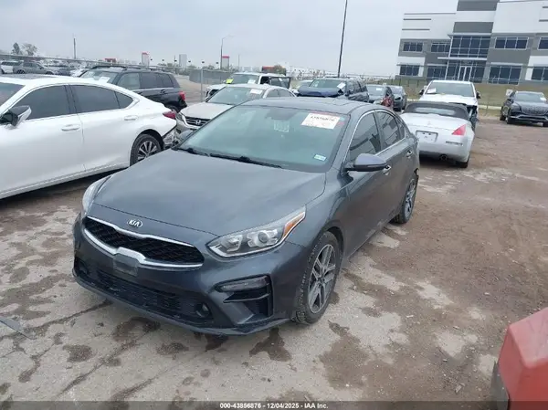 3KPF54AD5ME372970 2021 KIA FORTE - Image 2