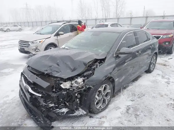 3KPF54AD5ME400069 2021 KIA FORTE - Image 2