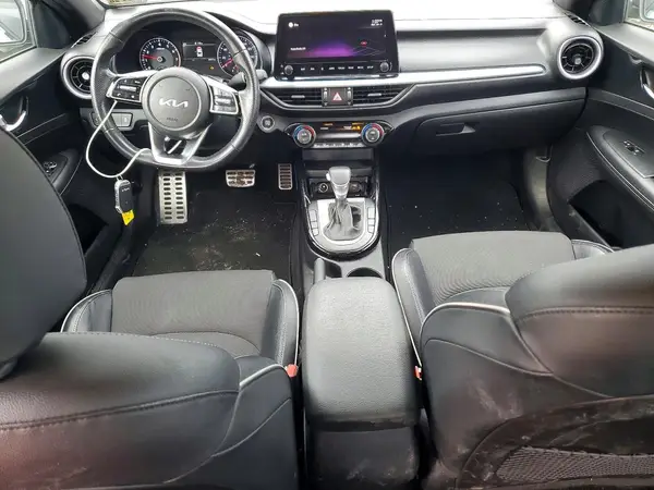 3KPF54AD5NE421702 2022 KIA FORTE - Image 8