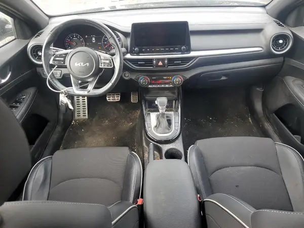 3KPF54AD5NE432957 2022 KIA FORTE - Image 8