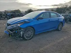 3KPF54AD5NE437740 2022 KIA FORTE