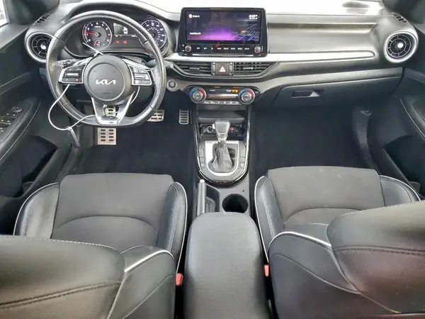3KPF54AD5NE437740 2022 KIA FORTE - Image 8
