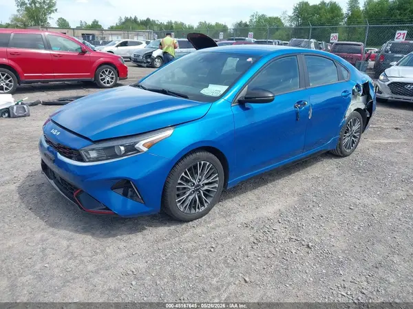 3KPF54AD5NE443294 2022 KIA FORTE - Image 2