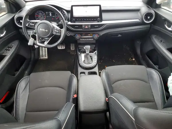 3KPF54AD5NE453369 2022 KIA FORTE - Image 8