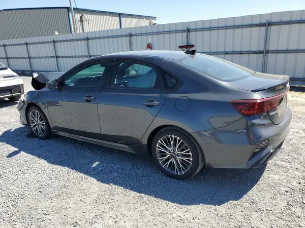 3KPF54AD5NE469328 2022 KIA FORTE - Image 2