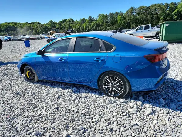 3KPF54AD5NE472651 2022 KIA FORTE - Image 2