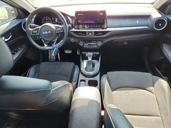 3KPF54AD5NE472651 2022 KIA FORTE - Image 8