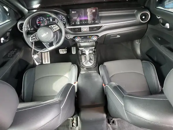3KPF54AD5NE475789 2022 KIA FORTE - Image 8