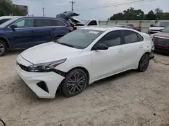 3KPF54AD5NE480250 2022 KIA FORTE