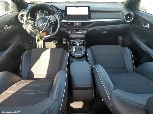 3KPF54AD5NE481611 2022 KIA FORTE - Image 8
