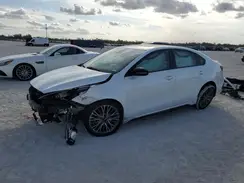 3KPF54AD5NE483469 2022 KIA FORTE