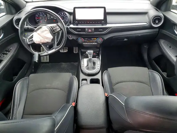 3KPF54AD5NE486484 2022 KIA FORTE - Image 8