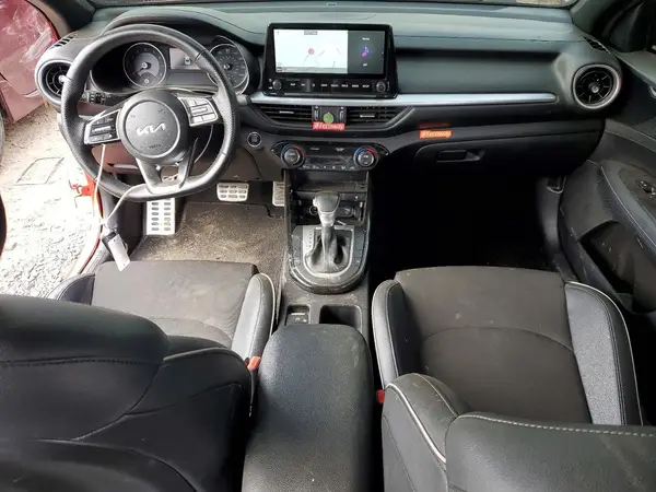 3KPF54AD5NE489210 2022 KIA FORTE - Image 8