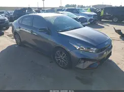 3KPF54AD5NE489644 2022 KIA FORTE