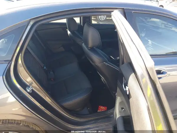 3KPF54AD5NE489644 2022 KIA FORTE - Image 8