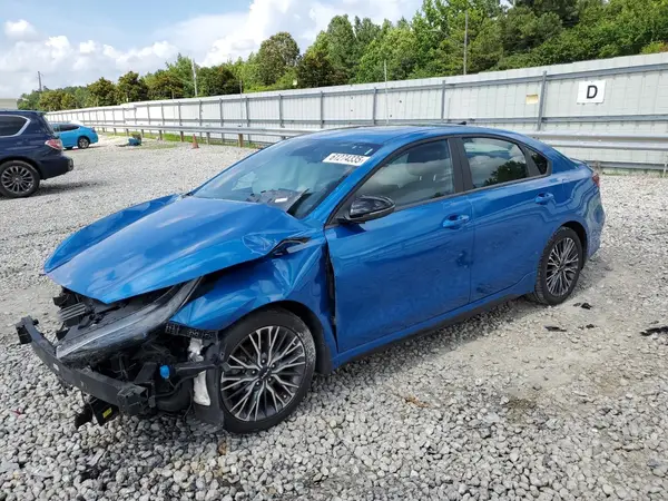 3KPF54AD5NE505485 2022 KIA FORTE - Image 1