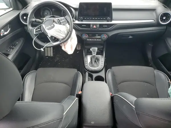 3KPF54AD5NE506698 2022 KIA FORTE - Image 8