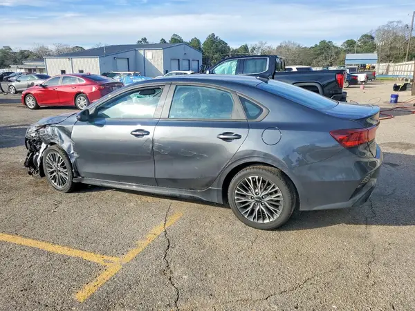 3KPF54AD5PE524671 2023 KIA FORTE - Image 2