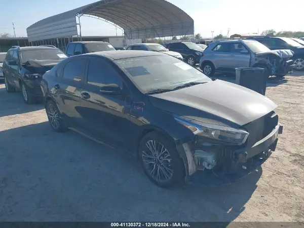 3KPF54AD5PE526596 2023 KIA FORTE - Image 1