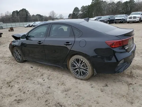 3KPF54AD5PE529823 2023 KIA FORTE - Image 2