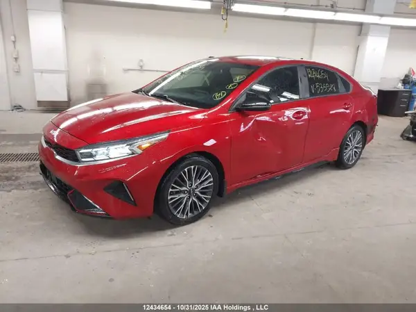 3KPF54AD5PE535928 2023 KIA FORTE - Image 2