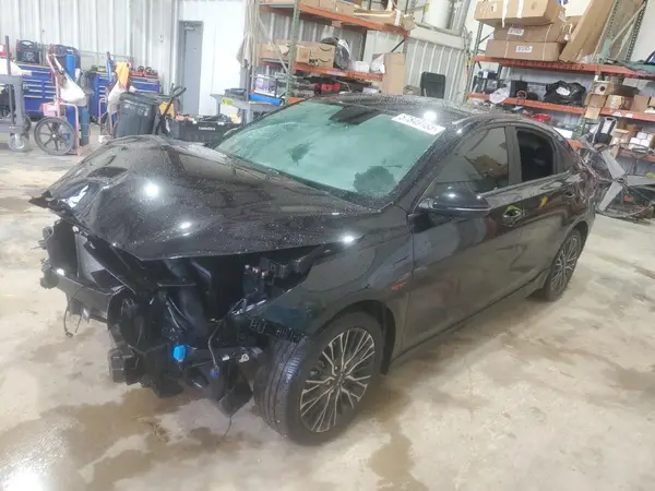 3KPF54AD5PE546623 2023 KIA FORTE - Image 1