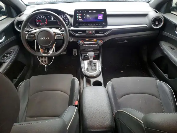 3KPF54AD5PE548520 2023 KIA FORTE - Image 8